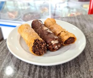 Cannoli (Doce Italiano)